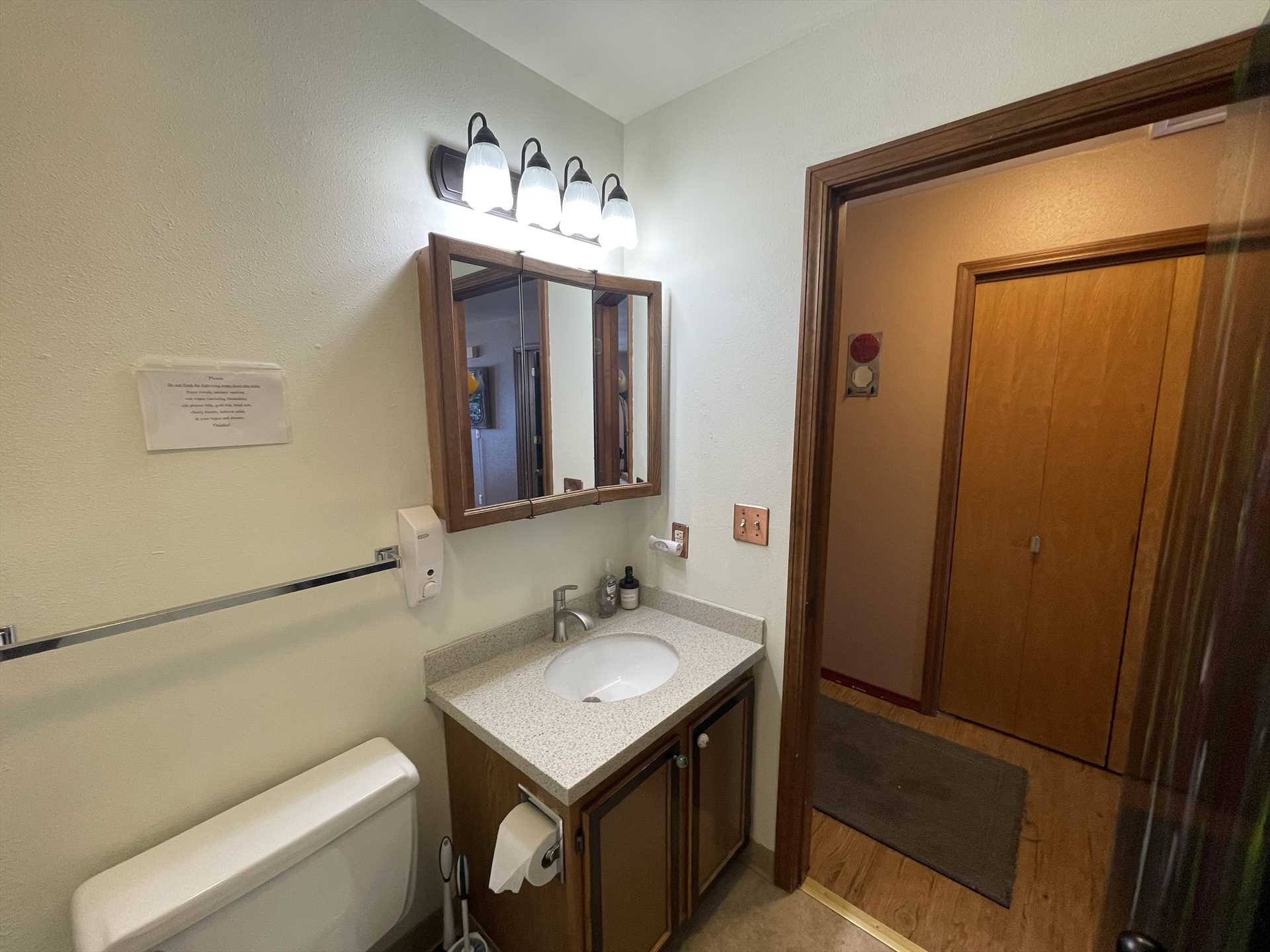 Seward Alaska Baywatch Bathroom