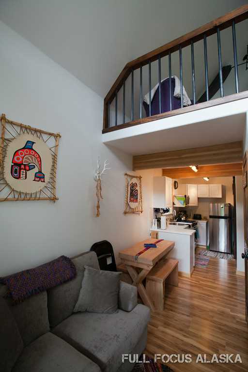 Seward rental cabins Living Room