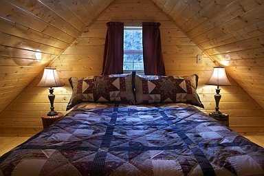 Seward rental cabins Bed