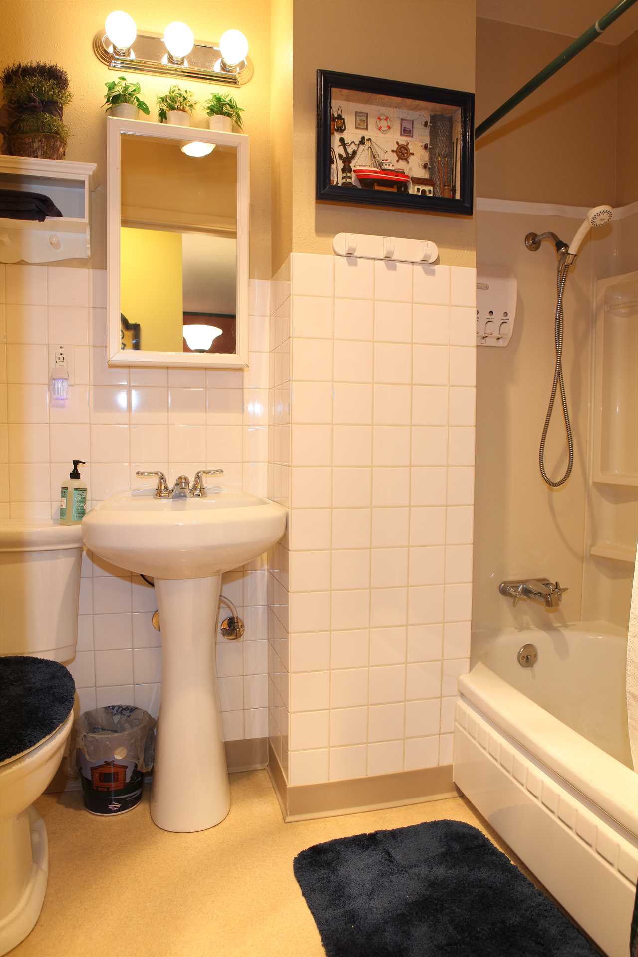 Seward lodging options Bathroom