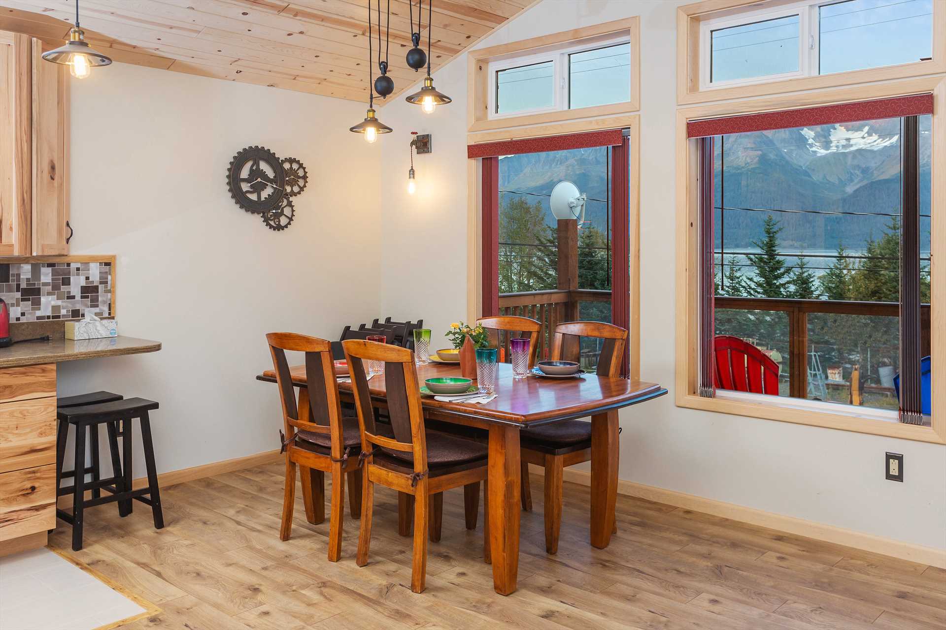 Seward AK luxury stays The Lodge